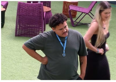 Pitel brinca após Lucas não receber vídeo da esposa: 'é o término para o Brasil todo ver'