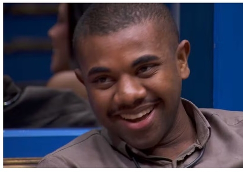 Davi e Alane debocham ao serem chamados de bruxa má e lobo mau no Sincerão