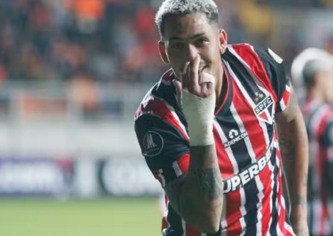 De virada, São Paulo vence o Cobresal e se classifica para às oitavas da Libertadores