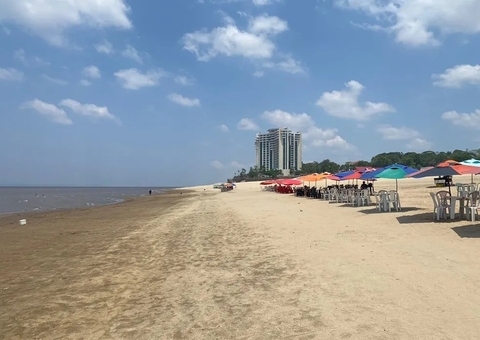 Praia da Ponta Negra será interditada devido à seca