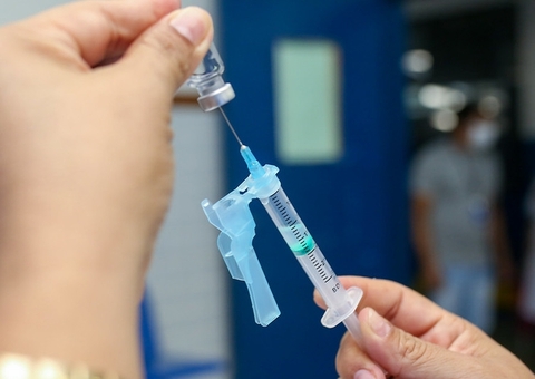 Covid-19: Brasil tem 13,5 mil novos casos e 69 mortes em 24 horas