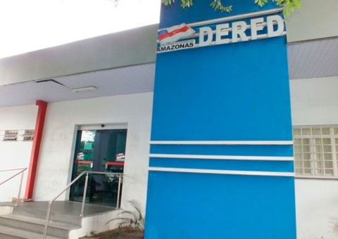 Homem é preso por vender objetos de federação esportiva em Manaus