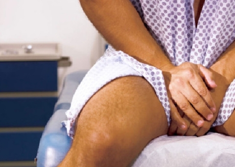 Homem gasta R$ 1,5 milhão para desentortar pênis