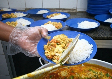 Merenda escolar produzida por quilombolas é fornecida no Amazonas