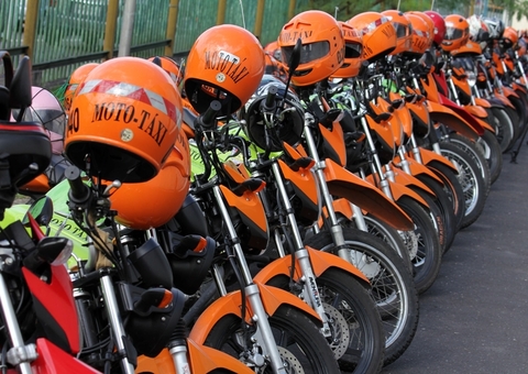 Mototaxistas capacitados pelo Detran ganharão linha de crédito no Amazonas
