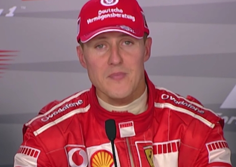 Pai e filho são acusados de extorquir a família Schumacher com fotos do ex-piloto