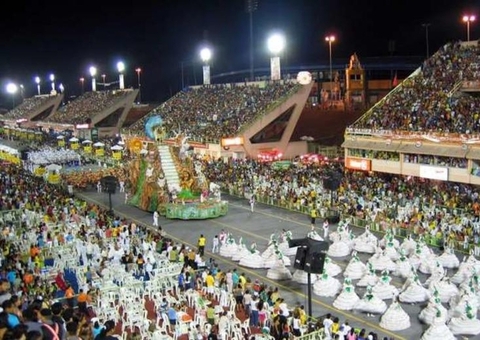 Cancelado edital de repasse de verbas para escolas de samba em Manaus