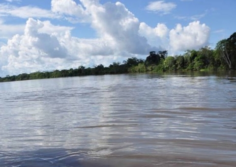 Homem mata idoso e tenta jogar corpo em rio por dívida de R$ 70