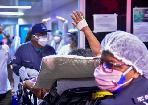 Especialistas alertam que flexibilização é 3ª onda anunciada da covid no AM