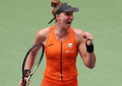 Bia Haddad vence número seis do mundo e vai às quartas de final em Madri