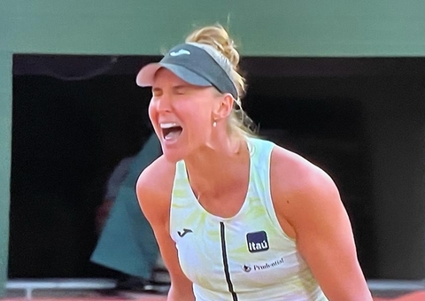 Tênis de quadra: Bia Haddad volta ao top 10 do mundo