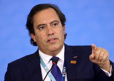 Presidente da Caixa testa positivo para Covid-19; O 4° da comitiva