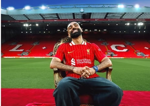 Salah é eleito jogador do ano pela terceira vez por jornalistas ingleses