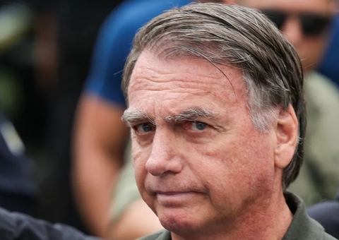 Perícia conclui que Bolsonaro tem hérnia bilateral e precisa de cirurgia