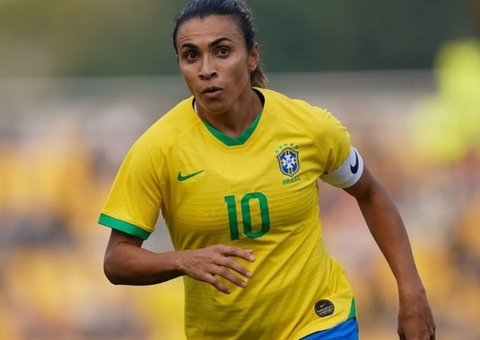 Marta é convocada e retorna à seleção feminina