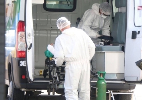 Brasil registra 238,5 mil mortes causadas por covid-19