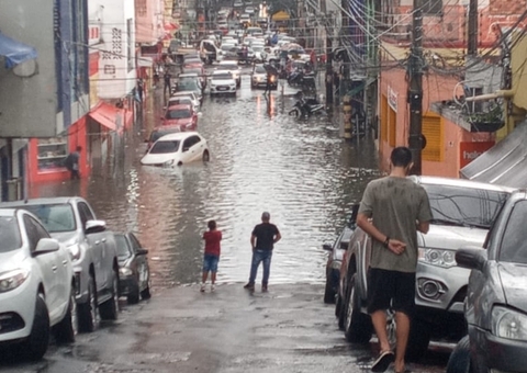 Vereador pede ações contra alagamentos antes do período de chuva em Manaus