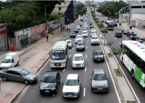 Câmara aprova PL que pune motorista que divulgar infrações de trânsito na internet