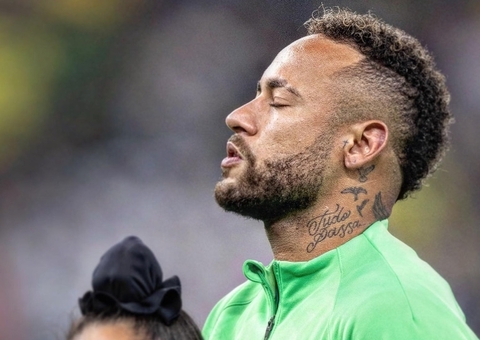 Segundo médico da seleção, Neymar ainda é dúvida para oitavas