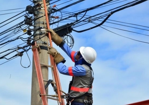 Ramal e seis bairros de Manaus ficarão sem energia nesta sexta-feira