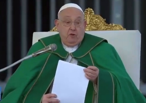 Papa Francisco tem melhora de saúde, diz Vaticano