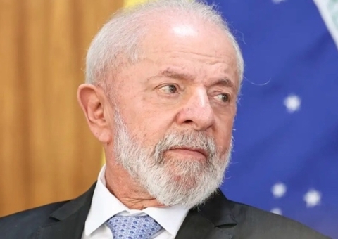 'Não vou entregar esse país de volta àquele bando de malucos', diz Lula sobre 2026
