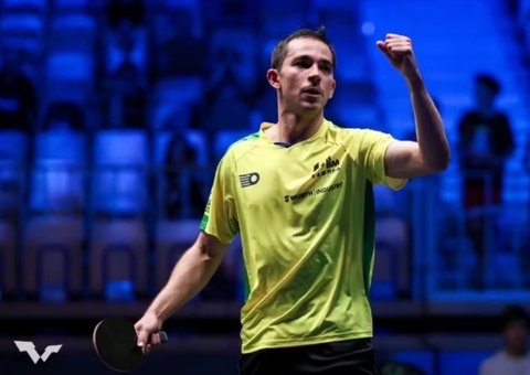 Hugo Calderano inaugura clube de tênis de mesa no Rio