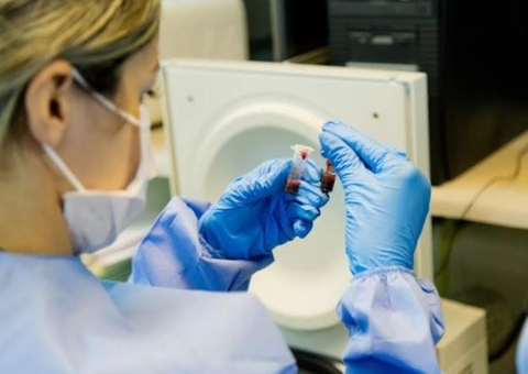 Bolsas para pesquisadores da Fapeam terão valores de R$ 600 a R$ 3 mil a partir de janeiro