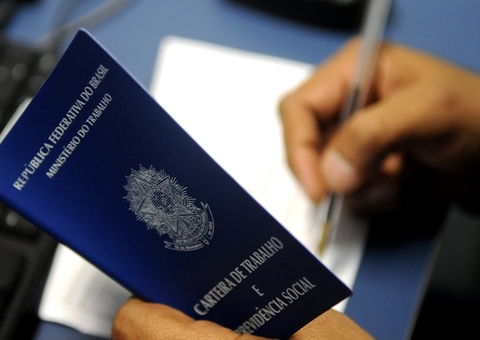 Sine Amazonas divulga mais de 300 vagas de emprego para esta terça; confira