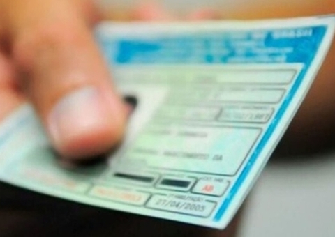 Congresso derruba vetos e exame toxicológico será obrigatório para CNH categoria A e B