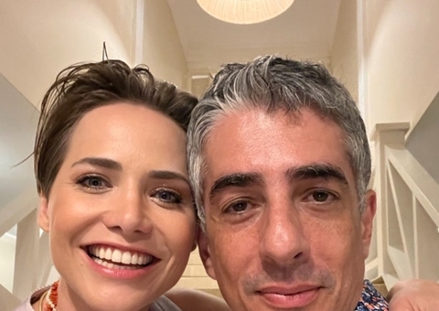 Letícia Colin posta foto romântica com Michel Melamed e levanta suspeita de reconciliação