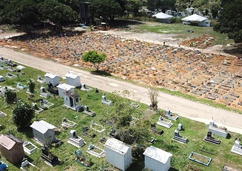 Manaus registra 34 enterros nesta terça-feira
