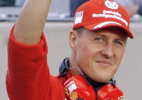 Schumacher voa de helicóptero para nascimento da primeira neta, diz jornal