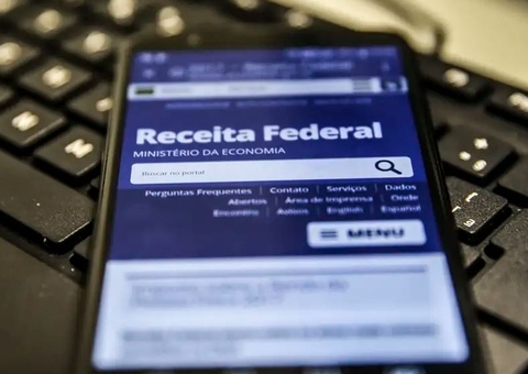 Secretário diz que governo vai garantir isenção do IR para quem ganha até dois salários mínimos