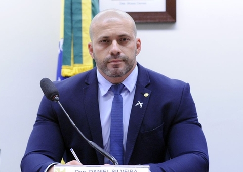 Ministro do STF manda Daniel Silveira ir à PF às 15h para colocar tornozeleira