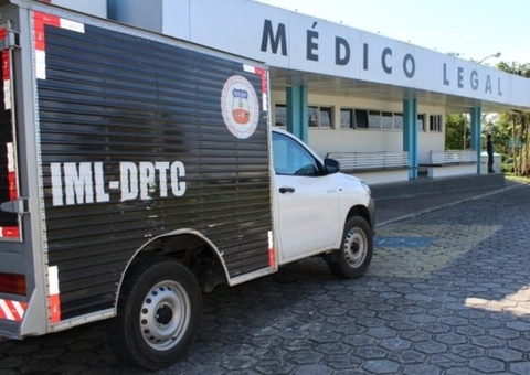 Passageira morre após motocicleta colidir com muro no Nova Cidade