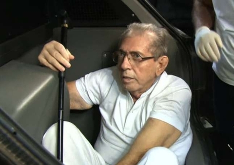 Condenado por crimes sexuais, João de Deus pede registro de casamento com advogada