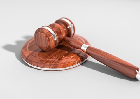 Empresa de cosméticos vence ação contra uso indevido de marca e difamação