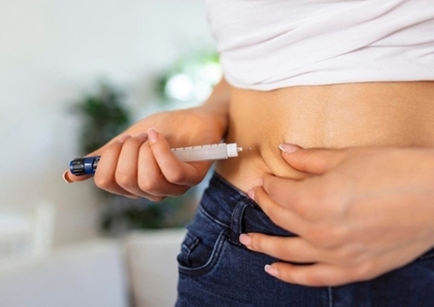 Reino Unido alerta para risco de pancreatite ligado a canetas emagrecedoras