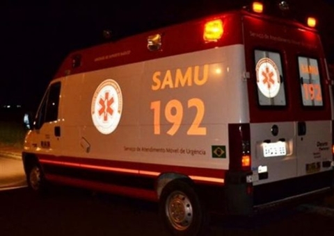 Explosão em balsa no porto da Ceasa deixa 4 com queimaduras graves