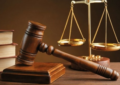 Ex-prefeito é condenado por bancar viagens de familiares com dinheiro público no Amazonas