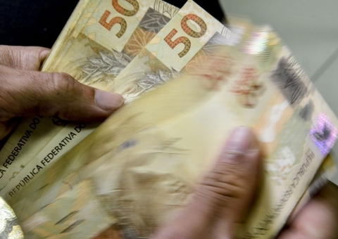Beneficiários com NIS final 5 recebem Auxílio Brasil neste sábado