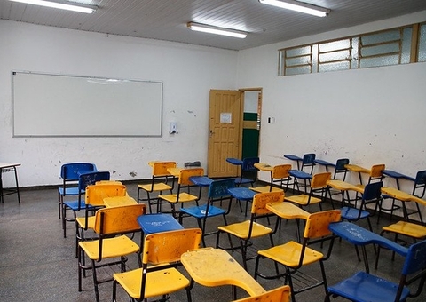 Mulher pega criança errada em escola e vira caso de polícia 