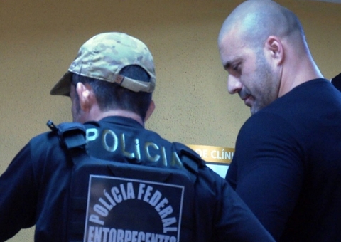 Câmara aprova manter prisão de deputado bolsonarista Daniel Silveira