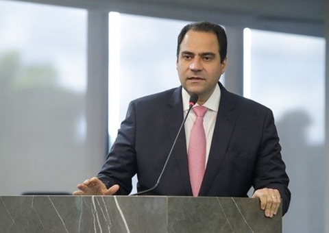 Beto Simonetti é reeleito presidente da OAB para mais 3 anos de mandato