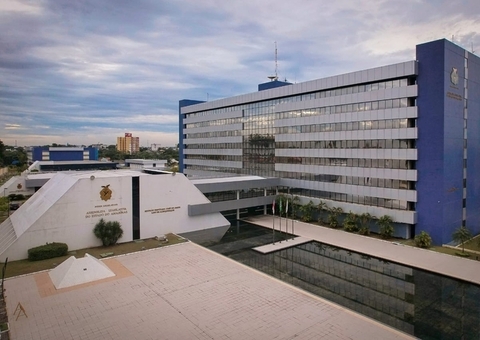 AGU defende no STF anulação de 3º mandato da presidência da Aleam