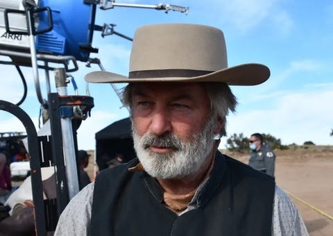 Armeira de Rust é condenada a 18 meses de prisão por morte no set