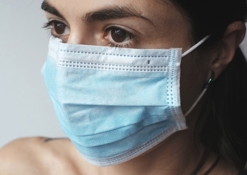 Brasil registra 155 mortes e 13,4 mil novos casos de covid-19 em 24h