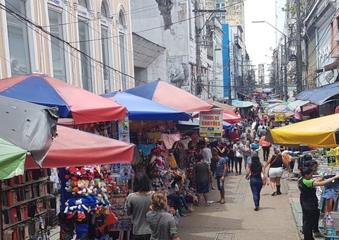 Saiba horário de funcionamento do comércio na semana de Carnaval em Manaus