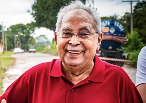 Internado há mais de uma semana, Amazonino está com pneumonia e sem previsão de alta